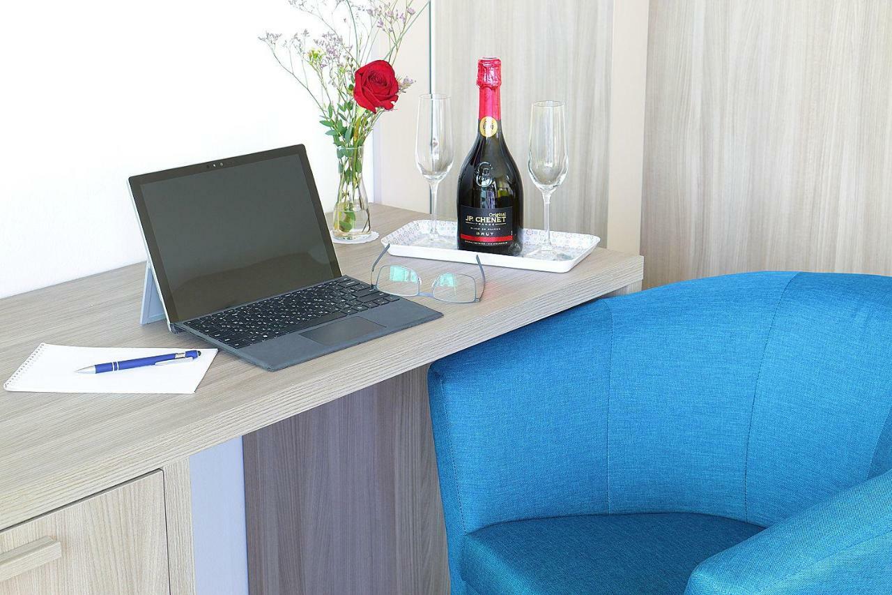 Hotel Modo Pula Ngoại thất bức ảnh