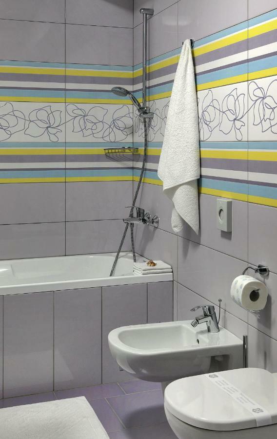 Hotel Modo Pula Ngoại thất bức ảnh