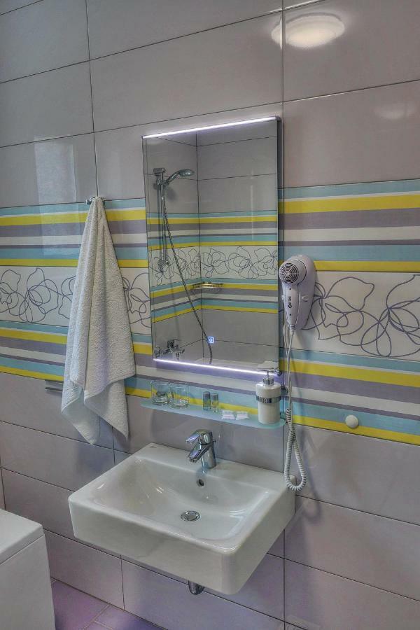 Hotel Modo Pula Ngoại thất bức ảnh